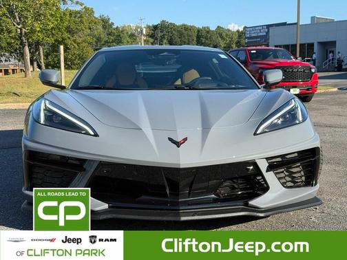 2025 Chevrolet Corvette Stingray w/2LT