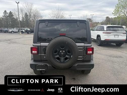 Granite Crystal Metallic Clearcoat 2022 Jeep Wrangler Unlimited Sport