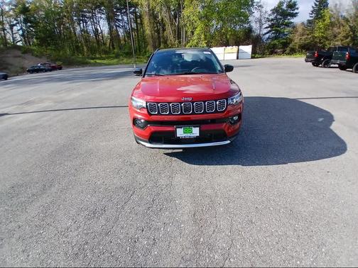 Red Hot Pearl-Coat Exterior Paint 2026 Jeep Compass Limited