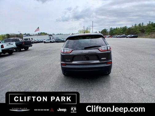 Granite Crystal Metallic Clearcoat 2019 Jeep Cherokee Latitude Plus