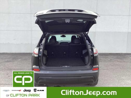 2023 Jeep Cherokee Altitude