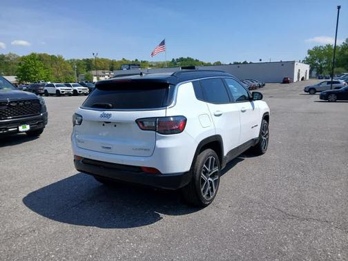 Bright White Clear-Coat Exterior Paint 2025 Jeep Compass Limited