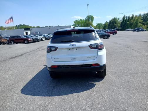 Bright White Clear-Coat Exterior Paint 2025 Jeep Compass Limited