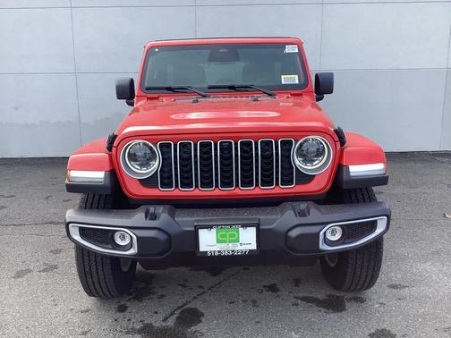 2026 Jeep Wrangler 4-Door Sahara 4x4
