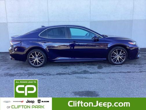 2021 Toyota Camry SE