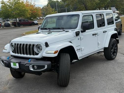2024 Jeep Wrangler 4xe Sahara