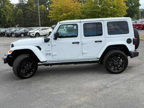 2024 Jeep Wrangler 4xe Sahara