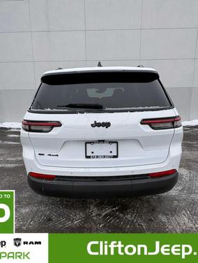 2023 Jeep Grand Cherokee L Altitude