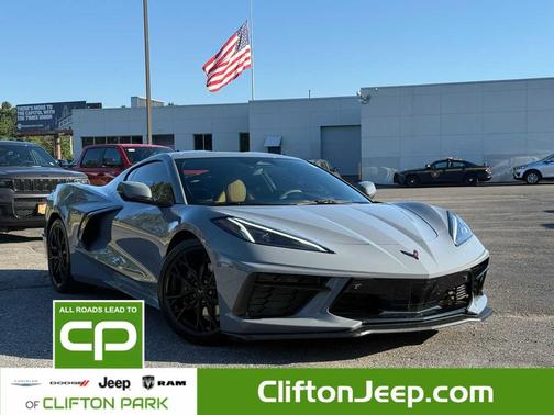 2025 Chevrolet Corvette Stingray w/2LT