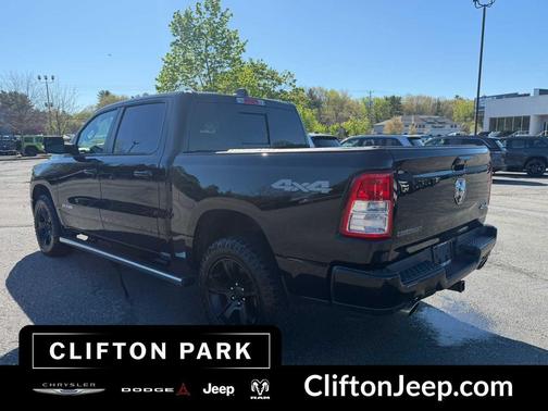 Diamond Black Crystal Pearlcoat 2019 RAM 1500 Big Horn