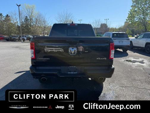 Diamond Black Crystal Pearlcoat 2019 RAM 1500 Big Horn