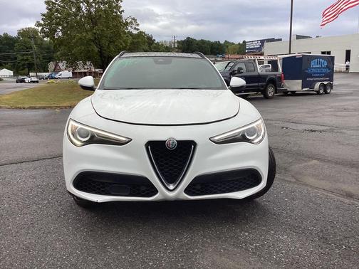 2019 Alfa Romeo Stelvio Ti Sport