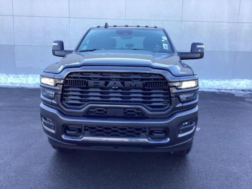 2026 RAM 2500 Big Horn Crew Cab 4x4 6'4' Box