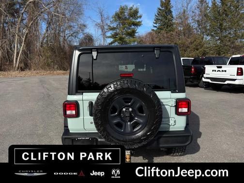 2023 Jeep Wrangler Sport