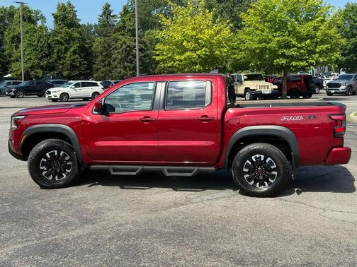 2022 Nissan Frontier PRO-4X