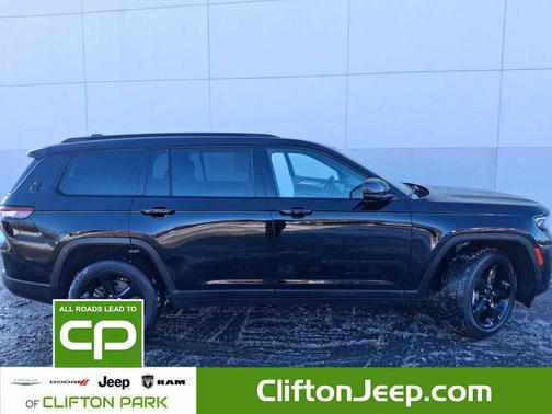 2022 Jeep Grand Cherokee L Altitude