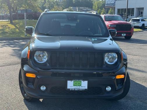 2022 Jeep Renegade Altitude
