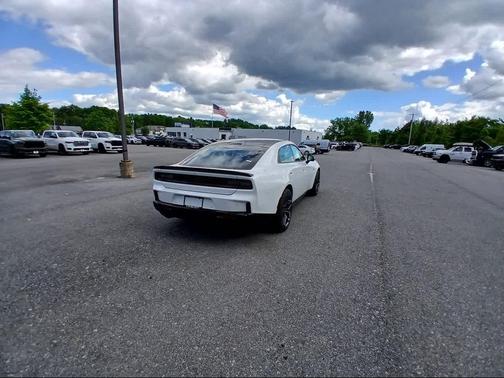 White Knuckle Exterior Paint 2026 Dodge Charger R/T