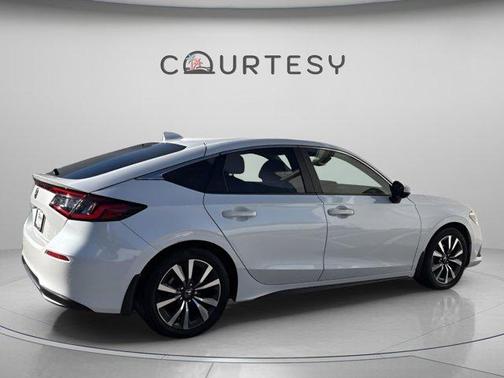 2023 Honda Civic EX-L