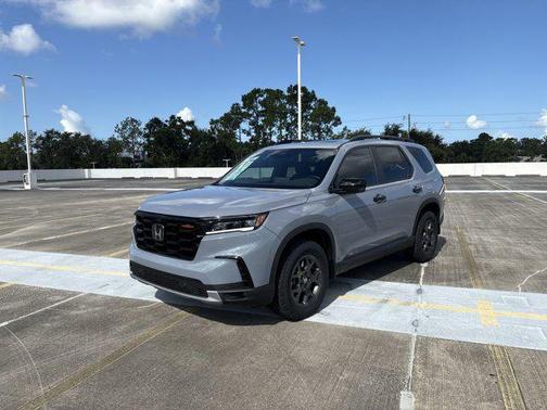 2025 Honda Pilot TrailSport