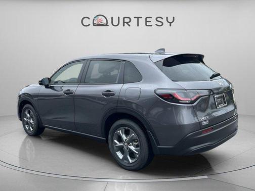 Modern Steel Metallic 2026 Honda HR-V LX