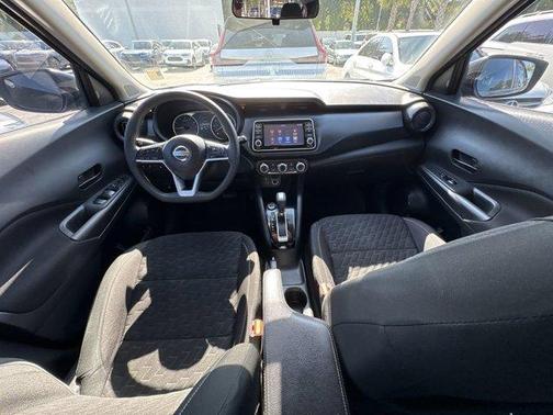 Super Black 2021 Nissan Kicks S
