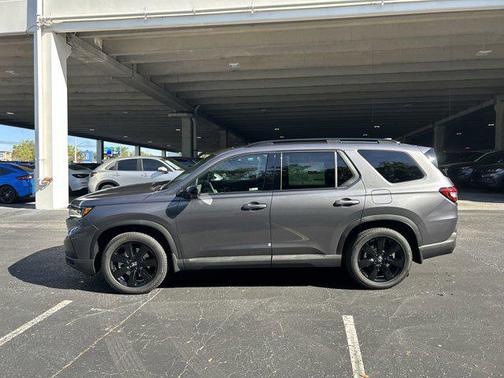 2025 Honda Pilot Black Edition