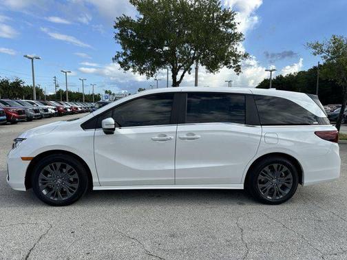 2025 Honda Odyssey Touring