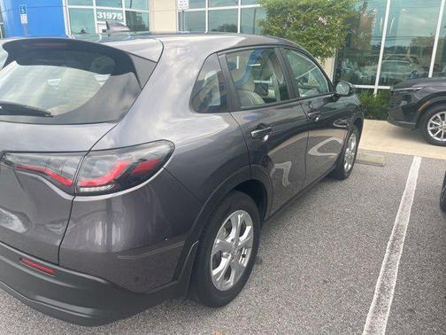 2024 Honda HR-V LX