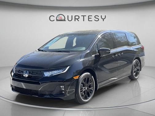 Crystal Black Pearl 2026 Honda Odyssey Sport-L