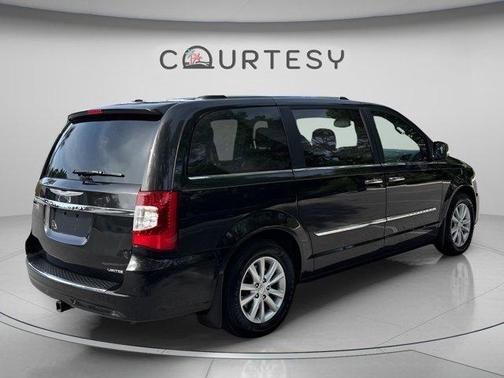 Mocha Java Pearlcoat 2015 Chrysler Town & Country Limited Platinum