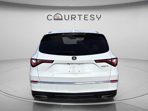White 2023 Acura MDX Technology