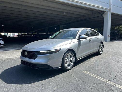 2025 Honda Accord LX 1.5T