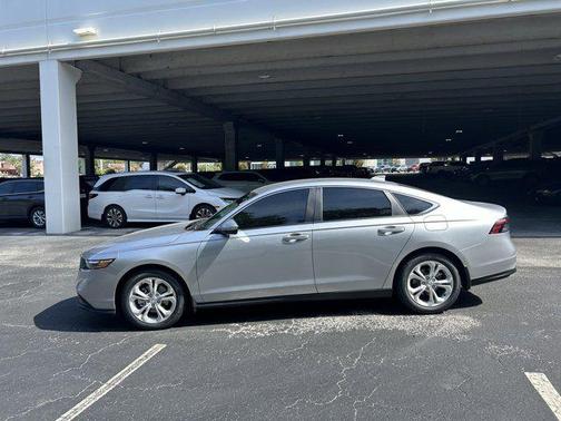 2025 Honda Accord LX 1.5T