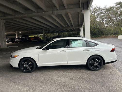 2025 Honda Accord Hybrid Base