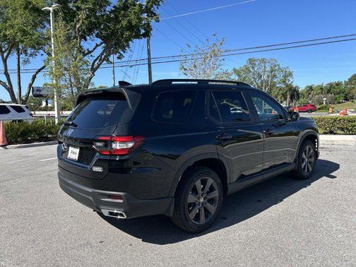 2025 Honda Pilot Sport