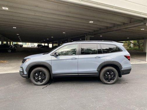 2022 Honda Pilot AWD TrailSport