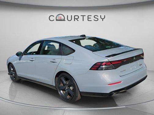 Urban Gray Pearl 2023 Honda Accord Hybrid Sport-L