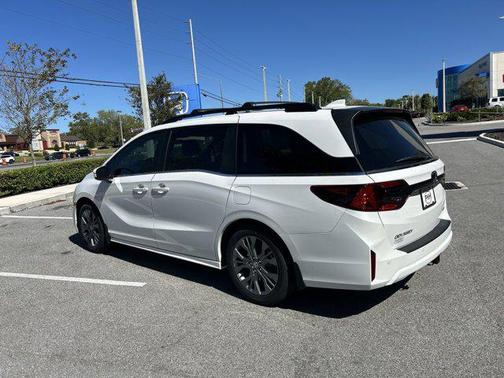 2025 Honda Odyssey Touring