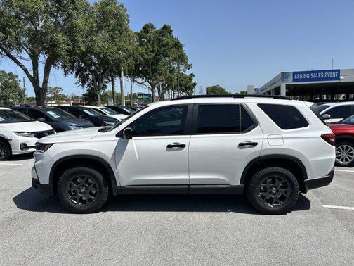 2025 Honda Pilot TrailSport