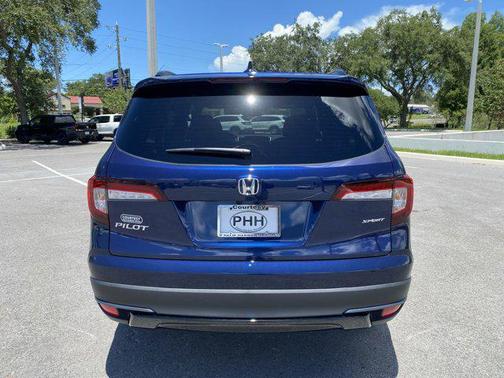 2022 Honda Pilot 2WD Sport