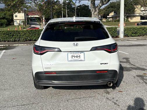 2024 Honda HR-V 2WD Sport