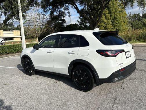 2024 Honda HR-V 2WD Sport