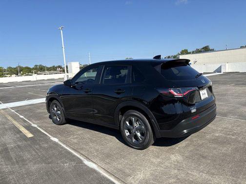 2026 Honda HR-V LX