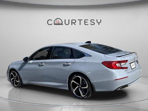 2022 Honda Accord Sport SE