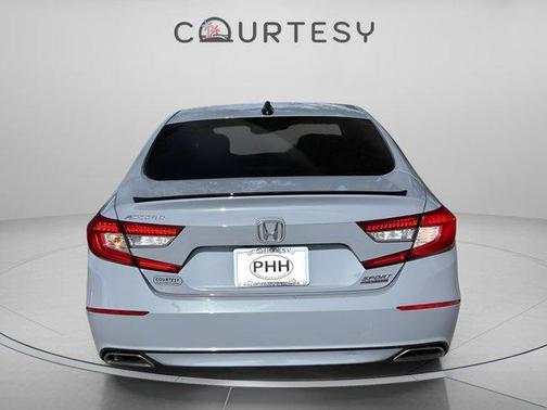 2022 Honda Accord Sport SE