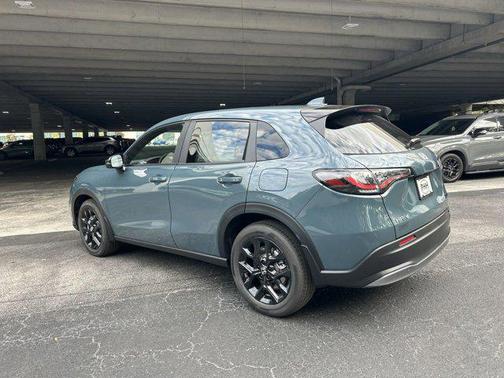 2025 Honda HR-V AWD Sport