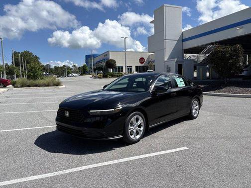 2025 Honda Accord LX 1.5T