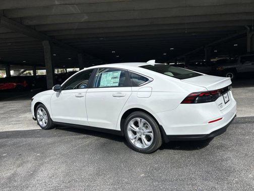 2025 Honda Accord LX 1.5T