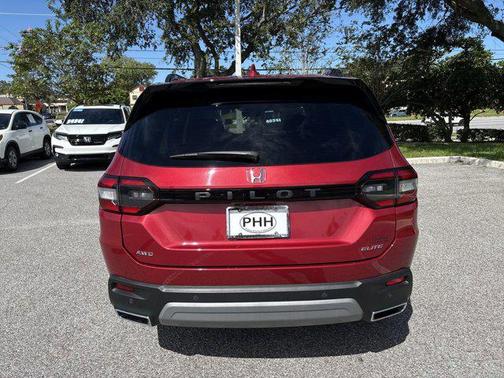 2023 Honda Pilot AWD Elite